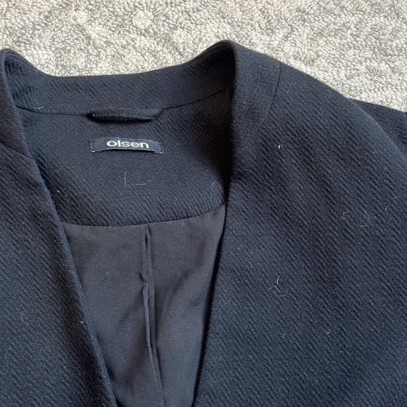 Woman's Olsen Blazer Black Size 8 - Picture 2 of 5